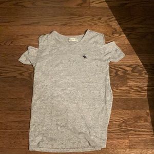 Abercrombie kids no shoulder top